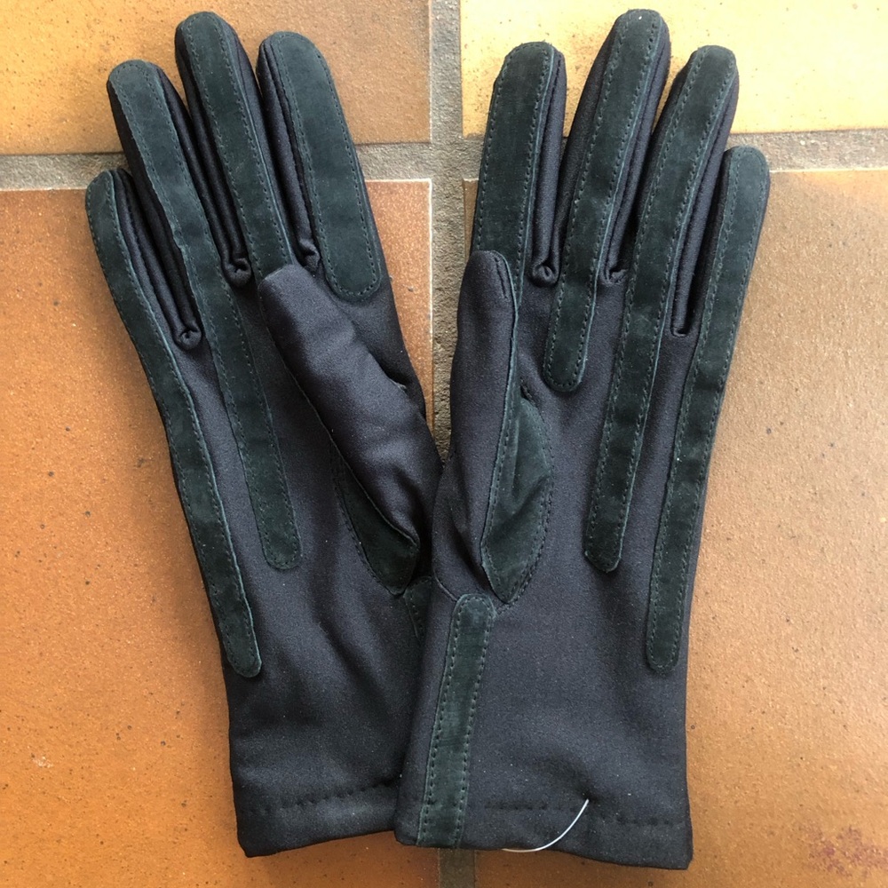 Isotoner Gloves